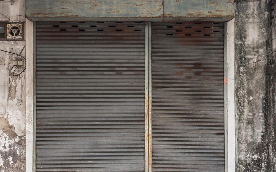 rideaux électriques pour magasin Vauhallan